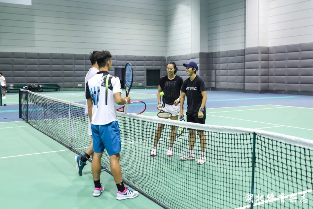 这样的对比 这样的对比