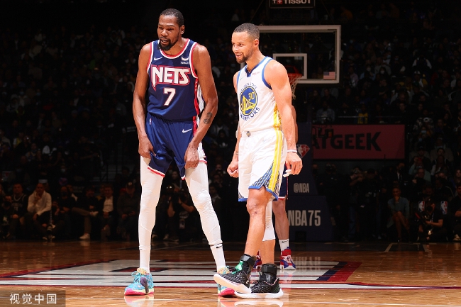 边指挥比赛 边指挥比赛